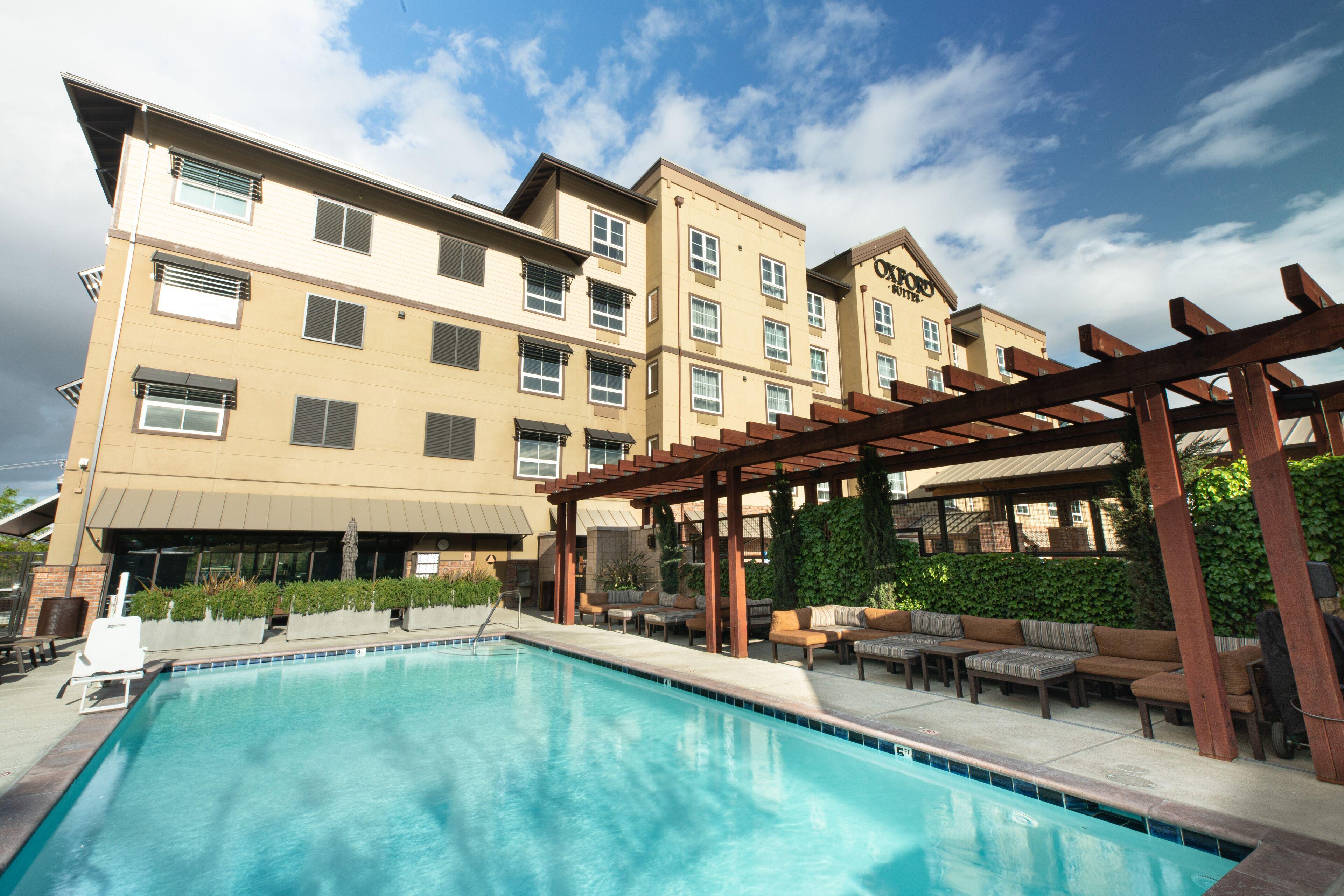 5 Budget Hotels Near Templeton Recreation Dept Worth Booking