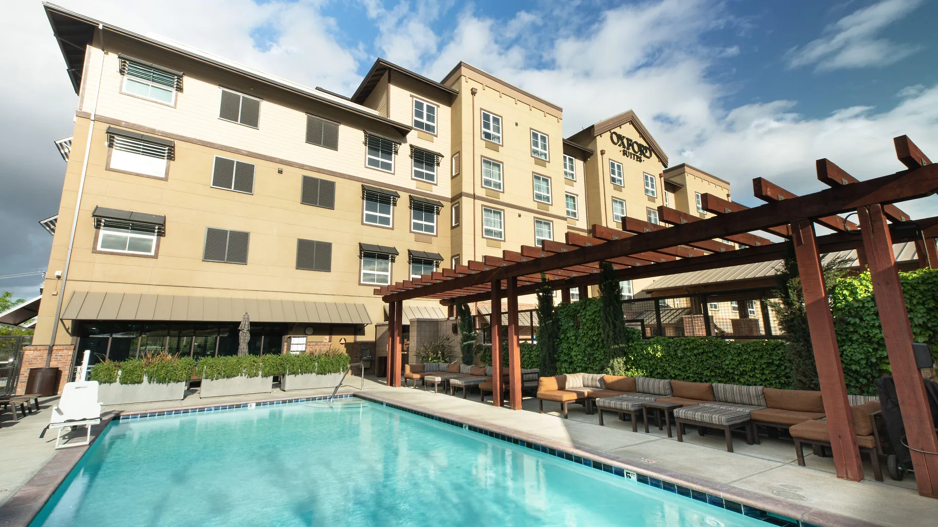 5 Budget Hotels Near Templeton Recreation Dept Worth Booking